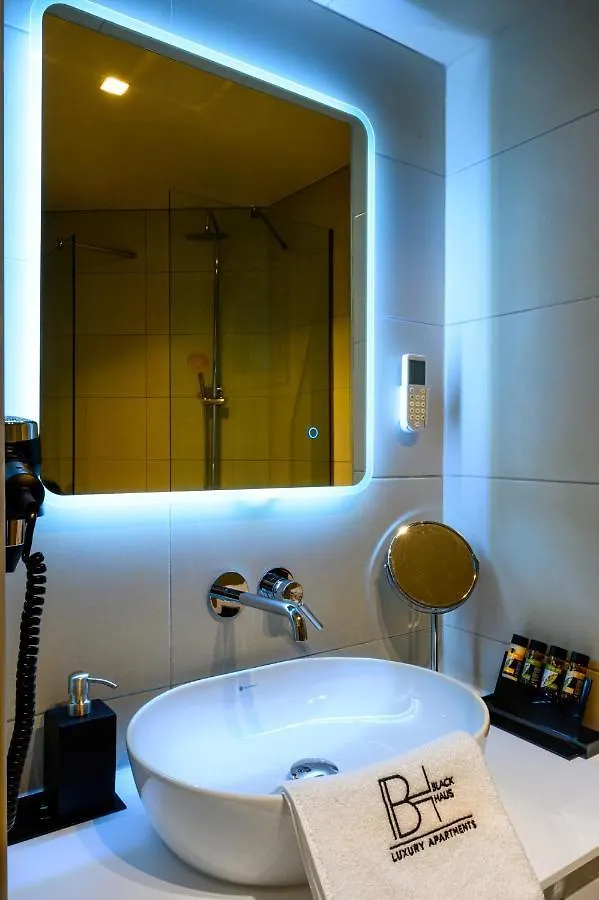 Blackhaus Apartments Thessalonique 0*,
